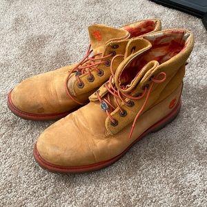 VERY WORN Timbs